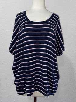 NWT Tommy Hilfiger Top