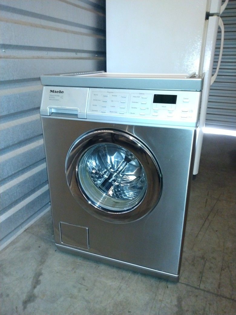 FREE DELIVERY $499 " MIELE " ELECTRIC DRYER 220 VOLT AND WASHER