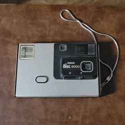 1982 Kodak disc 4000 camera