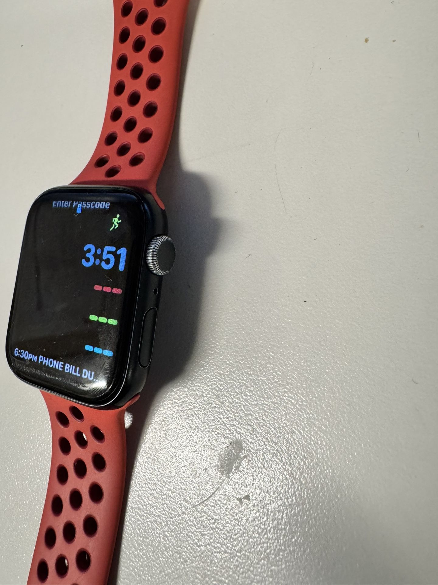 Apple Watch SE