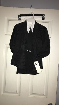 Kids 5 Pc Suit New Size 7