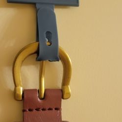 brand new womens belt size L