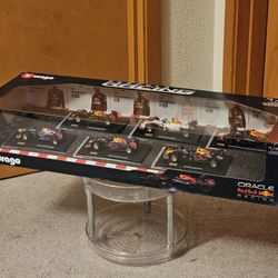 Bburago 1:43 Red Bull F1 Car Collection - never opened!