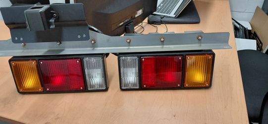 Trailer Rear Light Bar Assembly