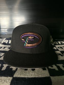 Fitted hat