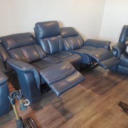Leather Automatic Reclining Couch