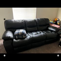 Reclining Couch 