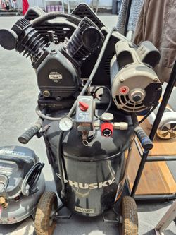 HUSKY AIR COMPRESSOR