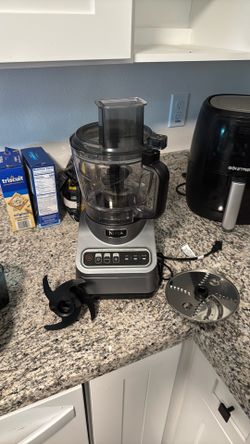 Ninja auto IQ professional food processor