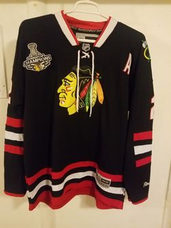 size 56 blackhawks jersey stiched