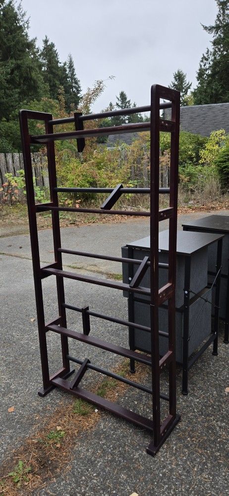 Multimedia Storage Tower