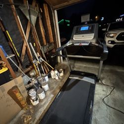 NordicTrack C700 Treadmill – Incline + 12mph – Great Condition