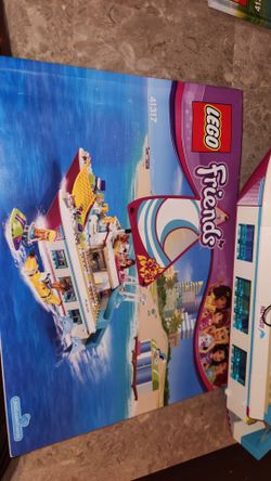 LEGO Friends Sunshine Catamaran 41317