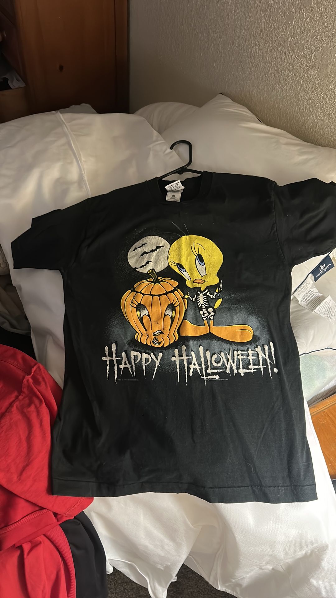 1994 tweety bird Halloween T-shirt