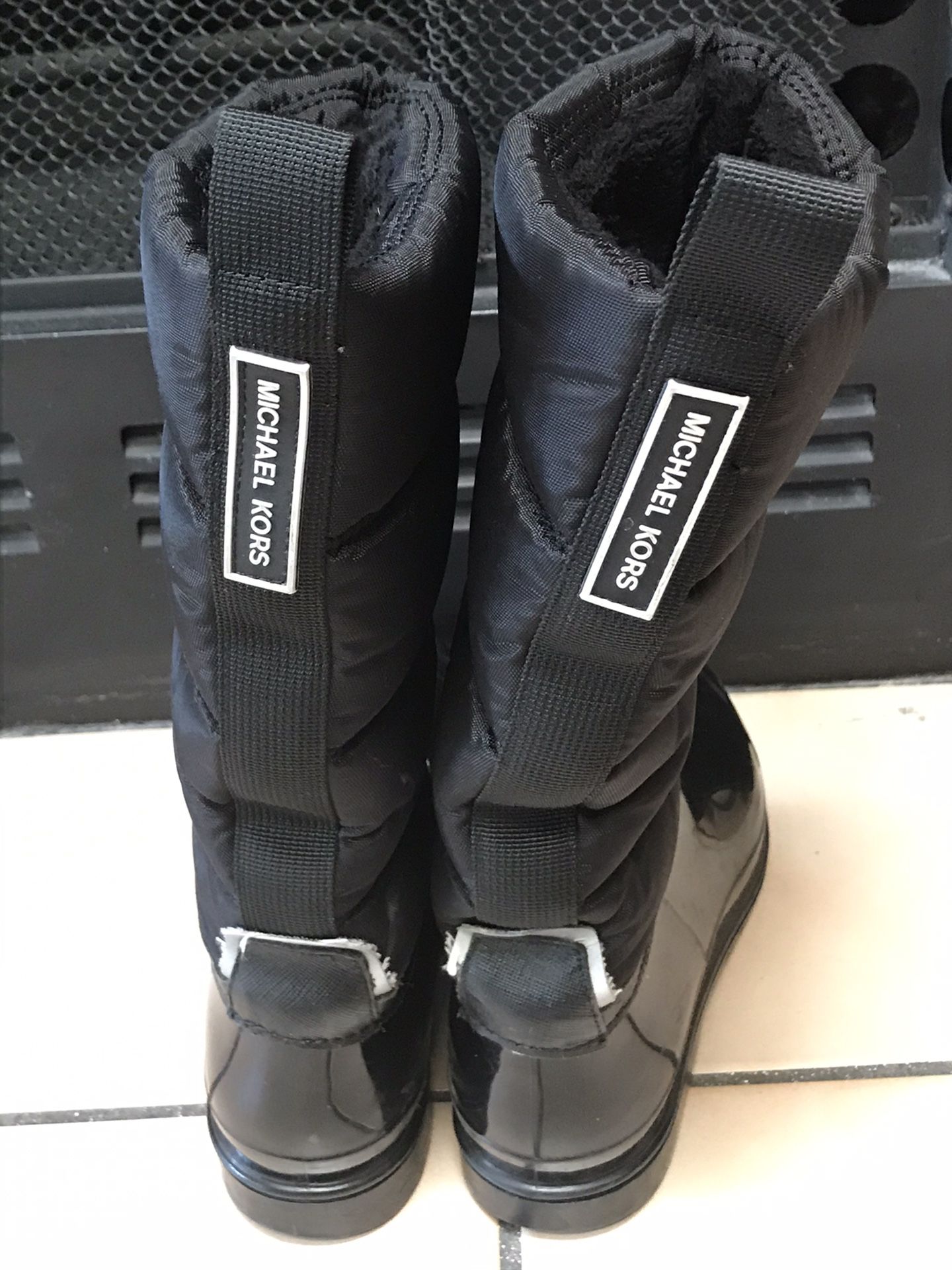 MichaelKors Rain boots size8