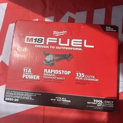 Milwaukee M18 FUEL 18V Lithium-Ion Brushless Cordless 4-1/2 in./5 in. Grinder w/Paddle Switch (Tool-Only)