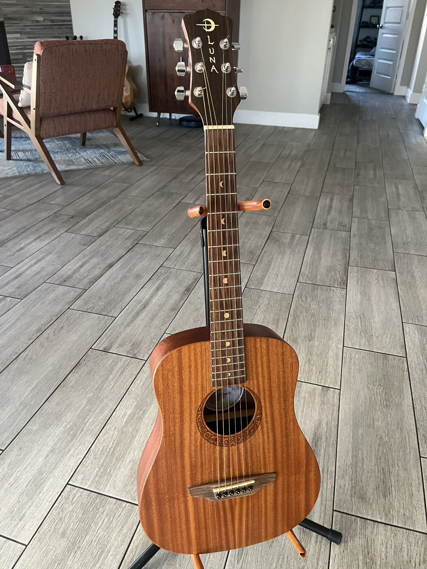 Luna Acoustic Guitar