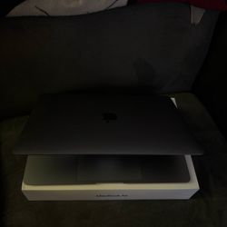 Apple MacBook Air 2020