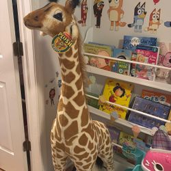 Plush Giraffe 