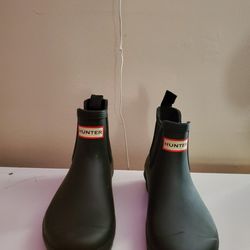 Brand New Women's Size 7 Hunter Boots $60