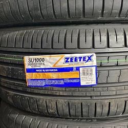 245/45/20 NEW SET OF TIRES 