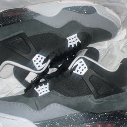 Jordan 4s Retro