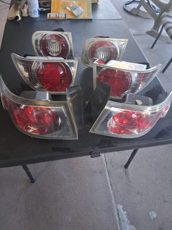 92-04  Honda Civic/accords Rear Lights