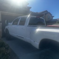 Ram 3500 Dully 