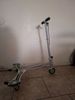 Razor PowerWing