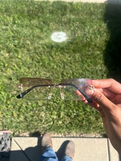 Clear/brown glasses with black and gold details #glasses #clearlens