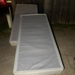 FREE Twin Box Springs