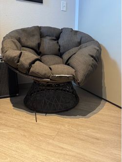Papasan Chair