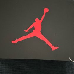Jordan 3’s Size 9