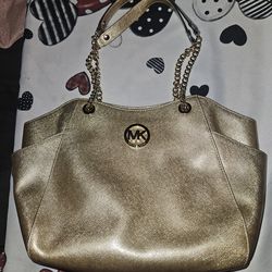 Like new Michael Kohrs Purse