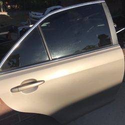 2007-2011 Toyota Camry Rear Right Door
