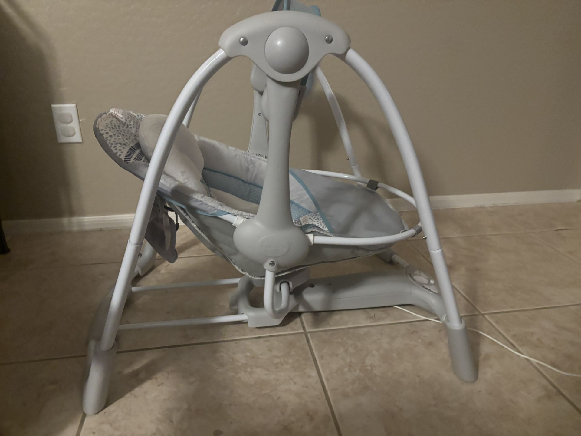 Baby Swing W/ Sound Vibration Rocking - Ingenuity