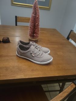 Bobs Womens New