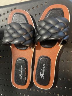 Sandal