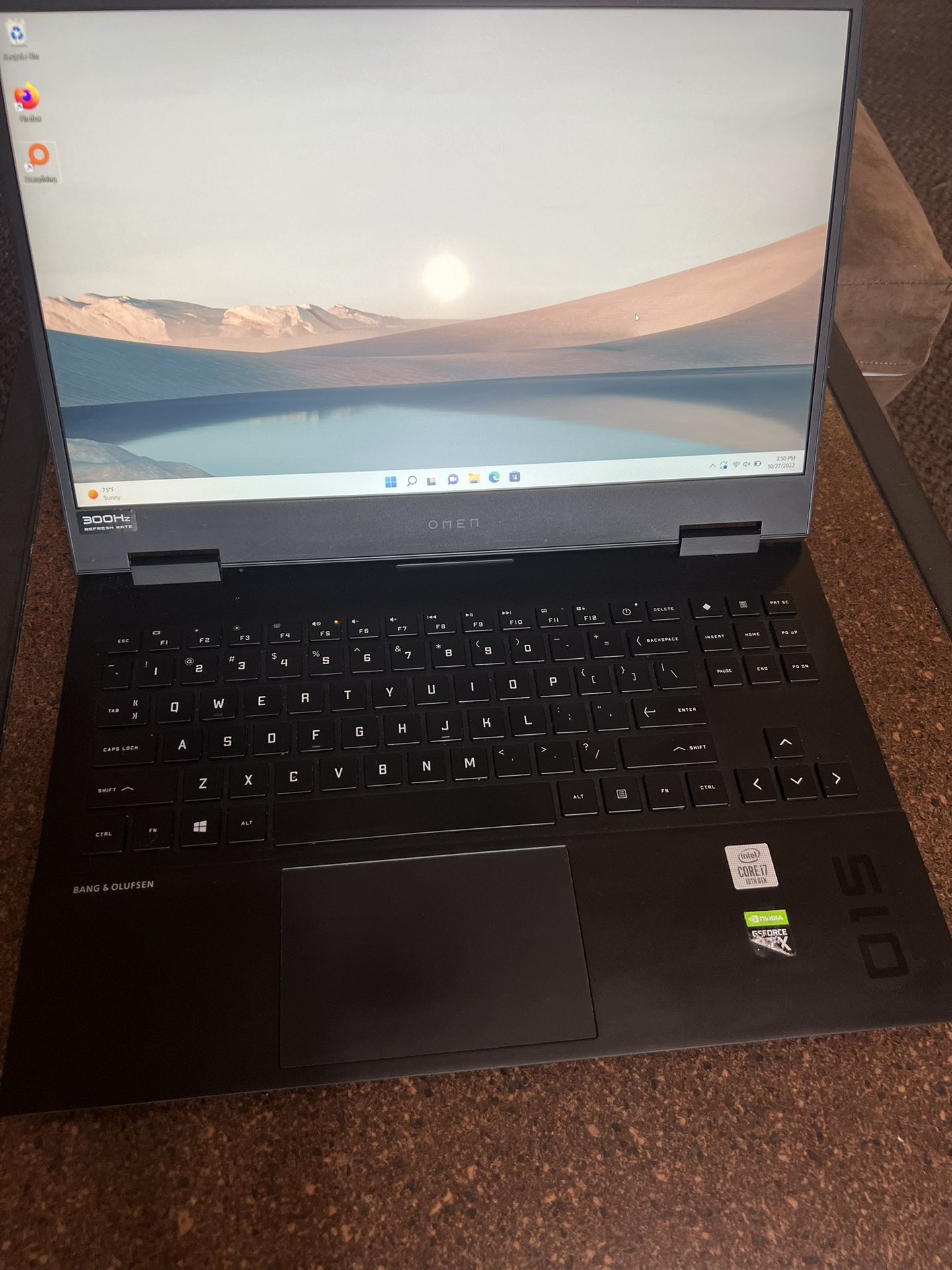 HP Omen 15" Gaming Laptop // RTX 2060 // i7-10750H // 1TB + 500GB SSD // 32GB RAM