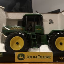 ETRL JOHN DEERE 9620 TRACTOR - DIE CAST | COLLECTORS EDITION (BRAND NEW)
