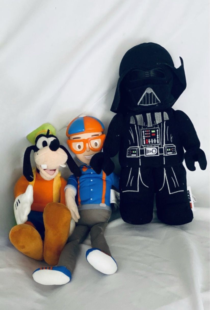 Random Character Plush and Toys