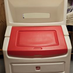 Toy Box 