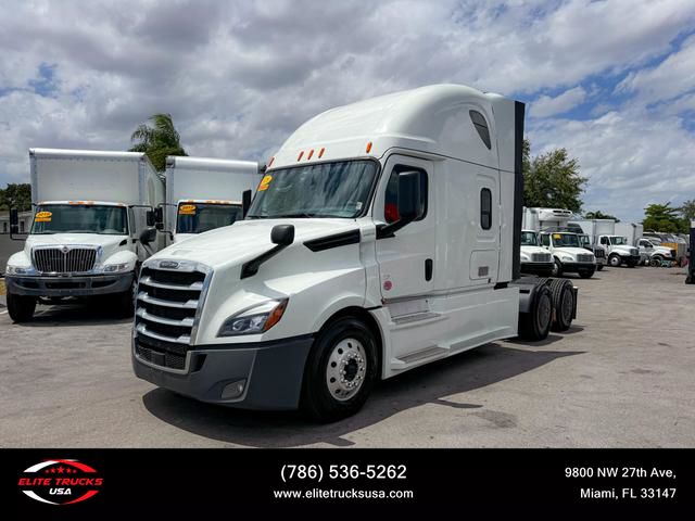 2020 Freightliner Cascadia