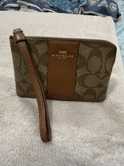 Coach Wrist Wallet