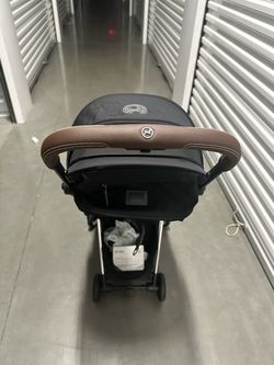 Cybex Coya Chrome Compact Stroller – Black – Excellent Condition
