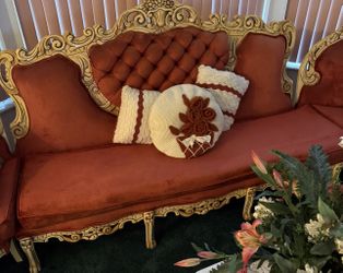 Antique European Style Living Room