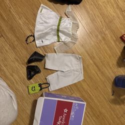 AMERICAN GIRL DOLL OUTFITS AND MORE