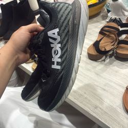 Hoka Tennis Shoes, Women. Size 9