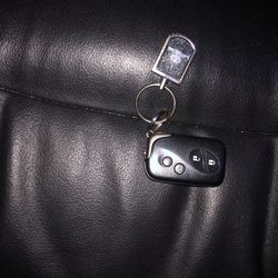 Lexus Key