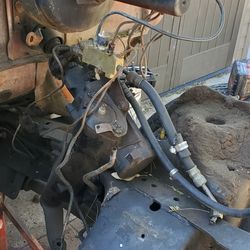 1975 F250 Gear Box And Pitman Arm 
